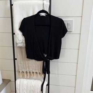 Reformation Cross - body Top. Black. Size M.